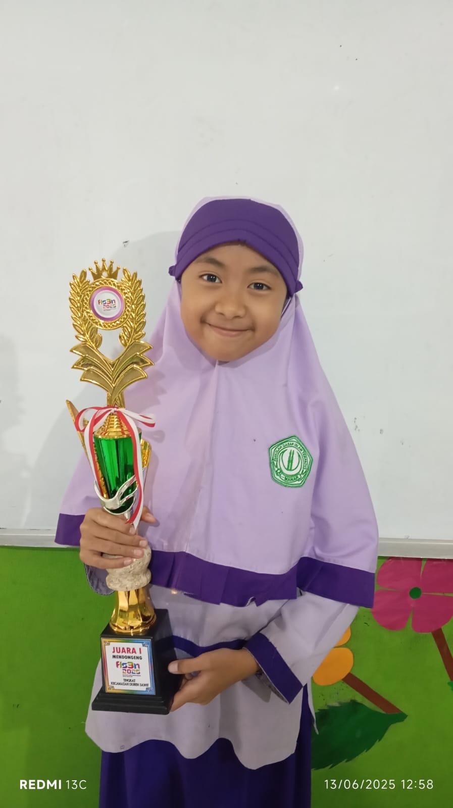 Nada Arsyfa Salsabila Raih Juara 1 FLS3N Kecamatan Duren Sawit 2025